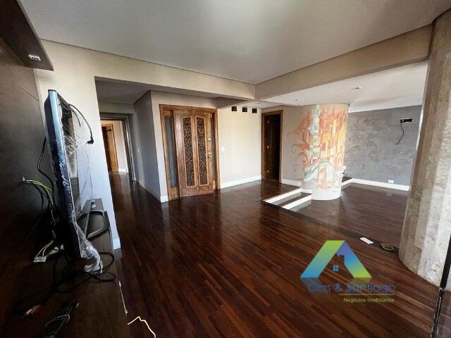 Apartamento à venda com 3 quartos, 180m² - Foto 7