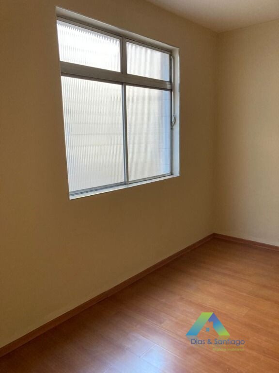 Apartamento à venda com 2 quartos, 65m² - Foto 11