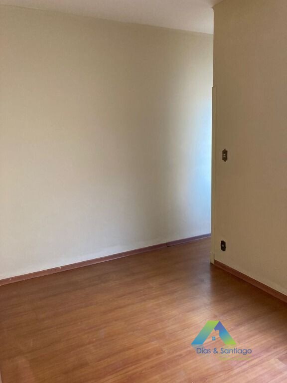 Apartamento à venda com 2 quartos, 65m² - Foto 12