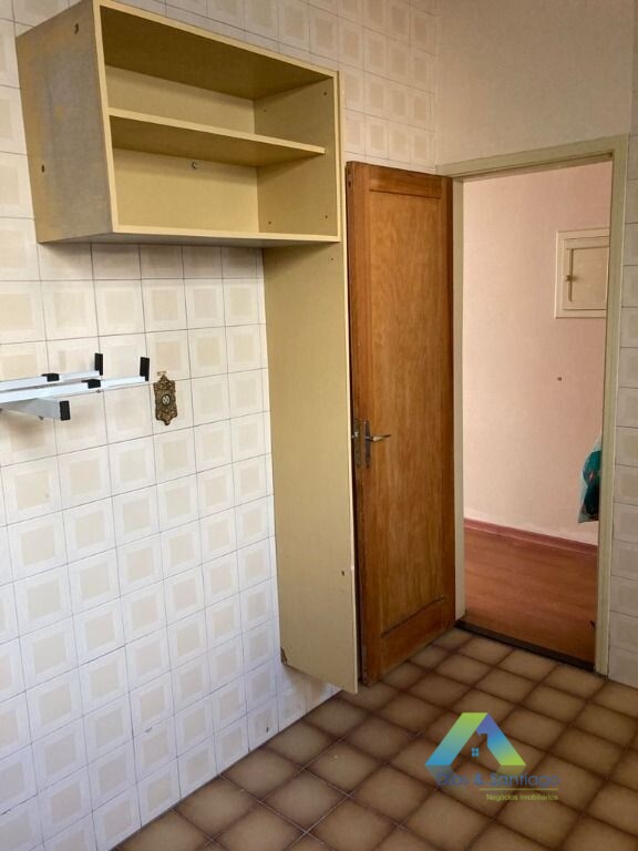 Apartamento à venda com 2 quartos, 65m² - Foto 3