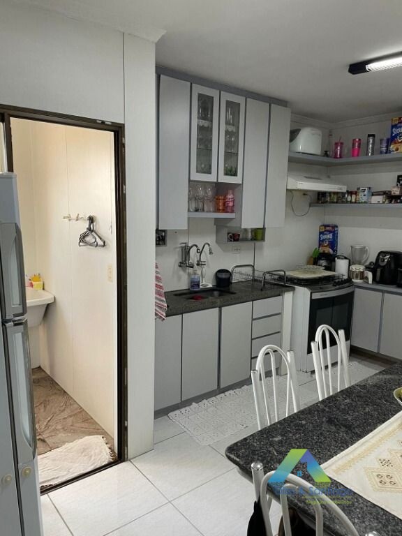 Apartamento à venda com 3 quartos, 127m² - Foto 2