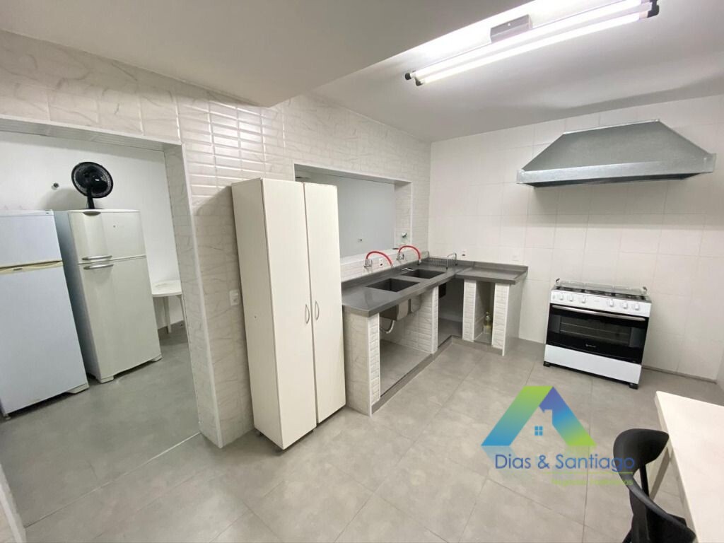 Sobrado à venda com 4 quartos, 200m² - Foto 22