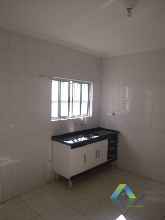 Sobrado à venda com 2 quartos, 88m² - Foto 4