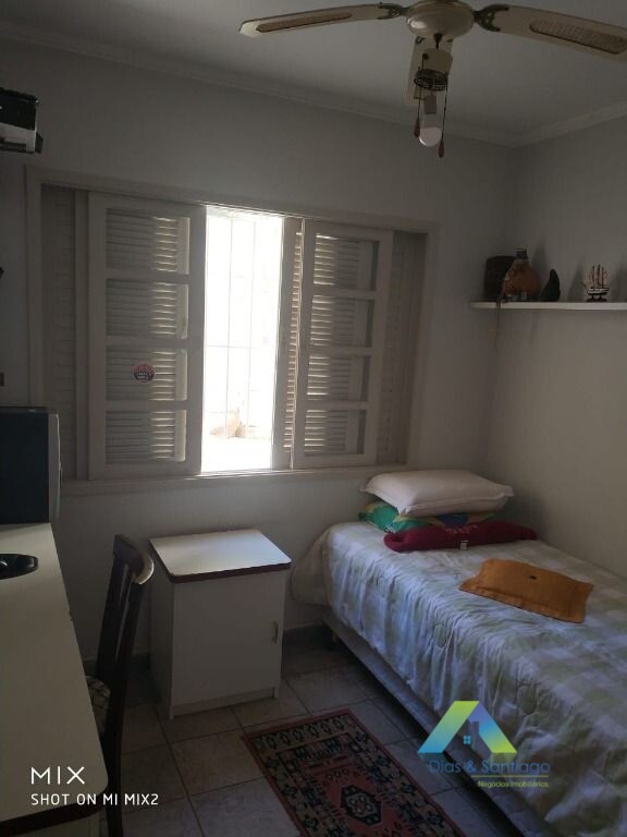 Sobrado à venda com 2 quartos, 210m² - Foto 11