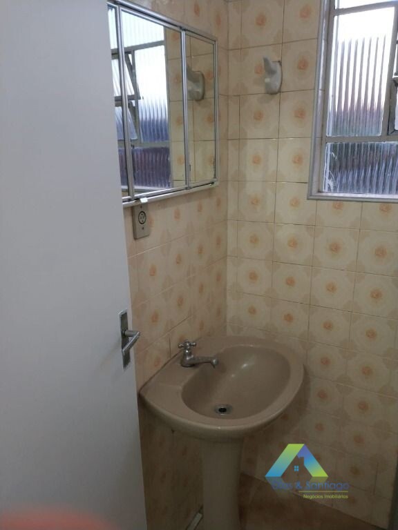 Sobrado à venda com 2 quartos, 210m² - Foto 24