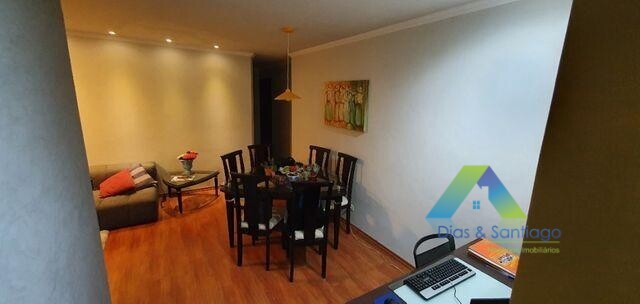 Apartamento à venda com 2 quartos, 62m² - Foto 9