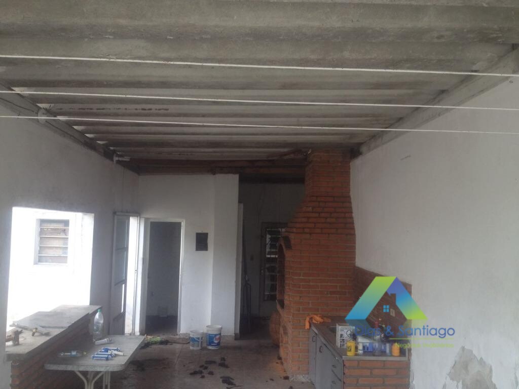 Sobrado à venda com 4 quartos, 230m² - Foto 2