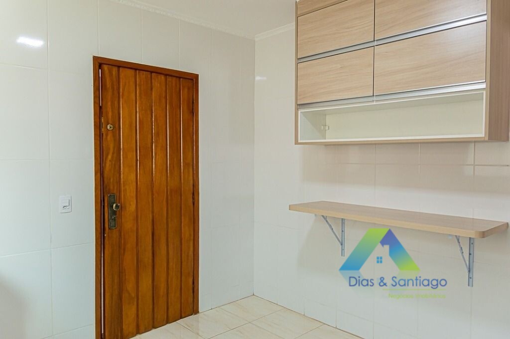 Sobrado à venda com 2 quartos, 120m² - Foto 14