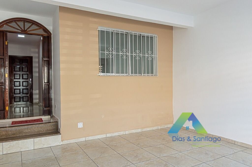 Sobrado à venda com 2 quartos, 120m² - Foto 4