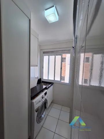 Apartamento à venda com 2 quartos, 60m² - Foto 5