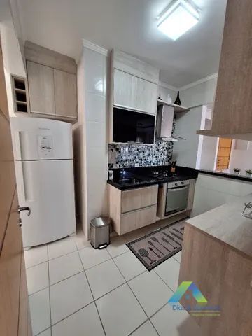 Apartamento à venda com 2 quartos, 60m² - Foto 4