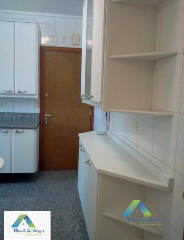 Apartamento à venda com 3 quartos, 116m² - Foto 25