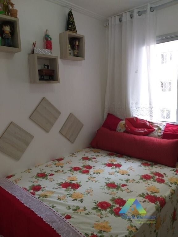 Apartamento à venda com 2 quartos, 55m² - Foto 11