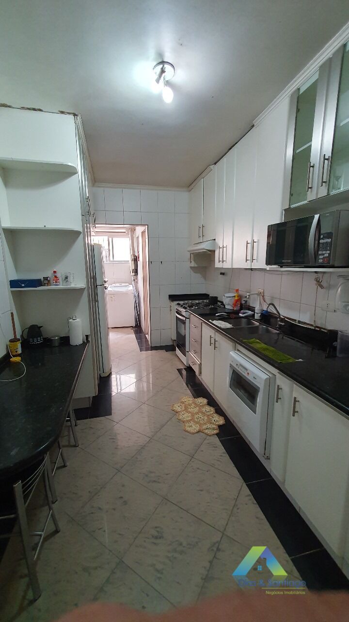 Apartamento à venda com 3 quartos, 97m² - Foto 13