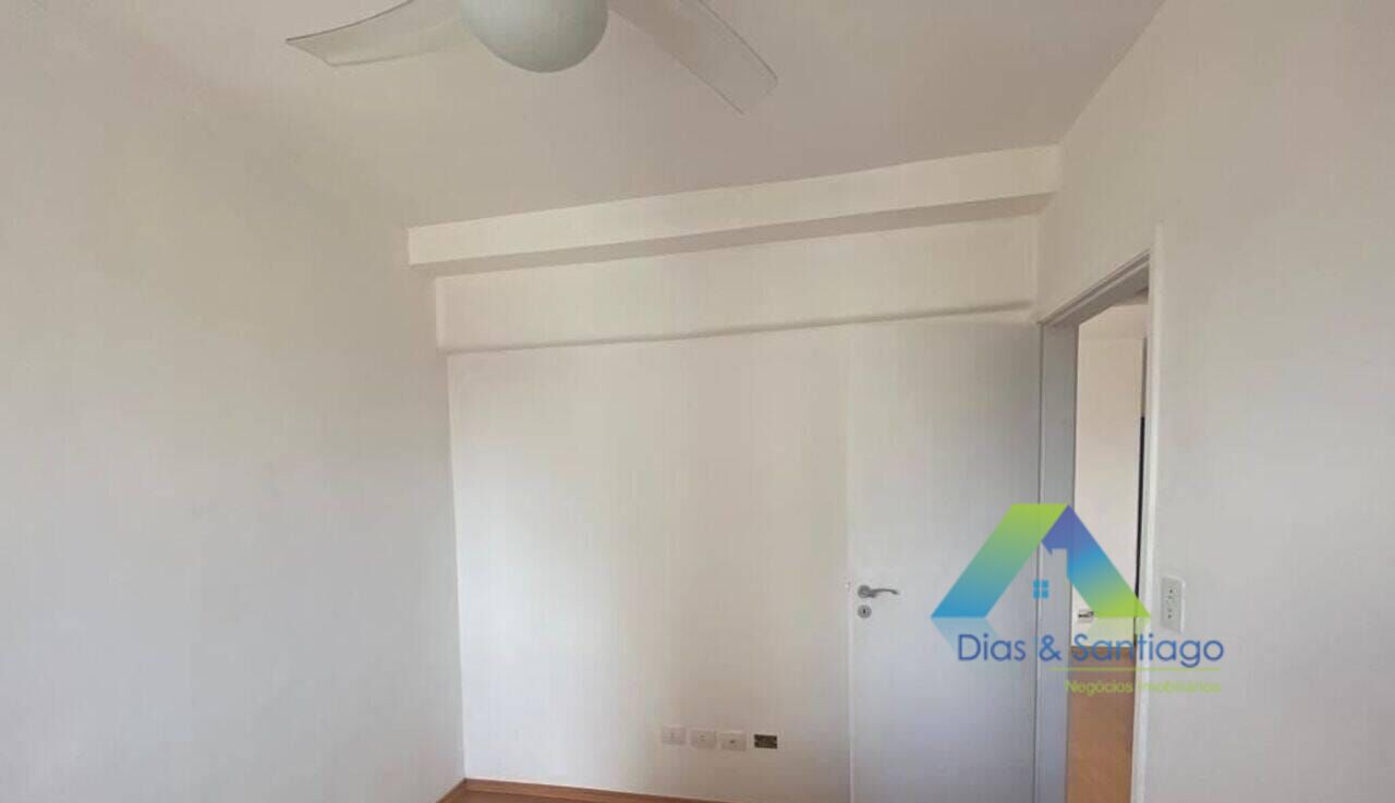 Apartamento à venda com 2 quartos, 62m² - Foto 15