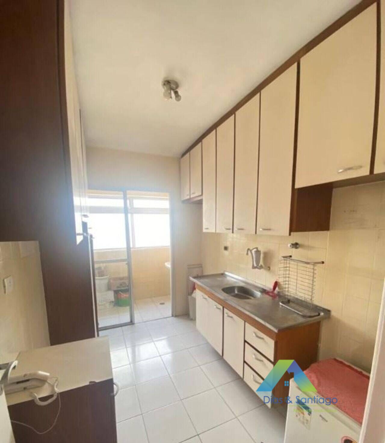 Apartamento à venda com 2 quartos, 62m² - Foto 9