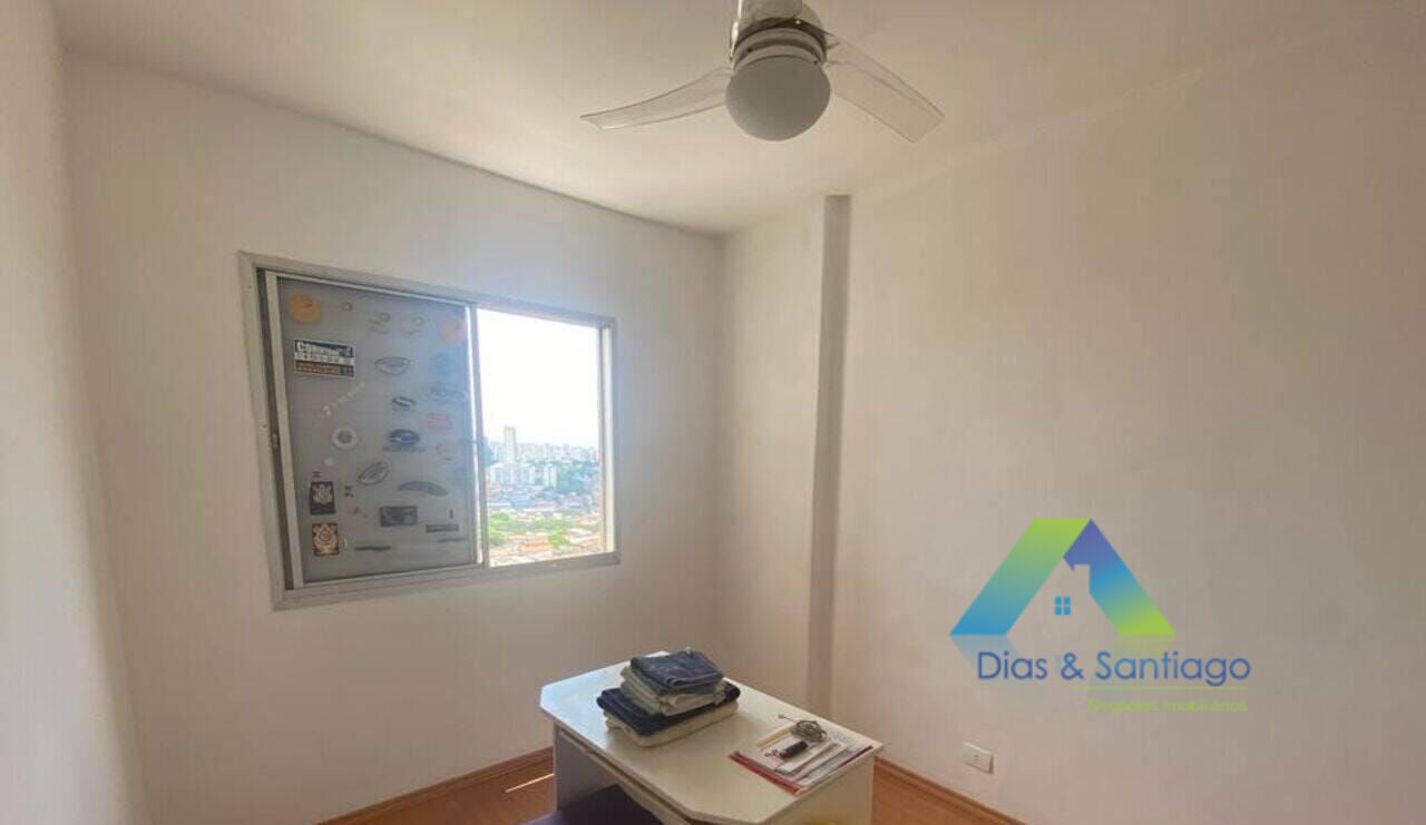 Apartamento à venda com 2 quartos, 62m² - Foto 8