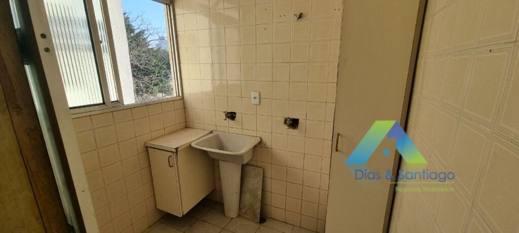 Apartamento à venda com 2 quartos, 70m² - Foto 11