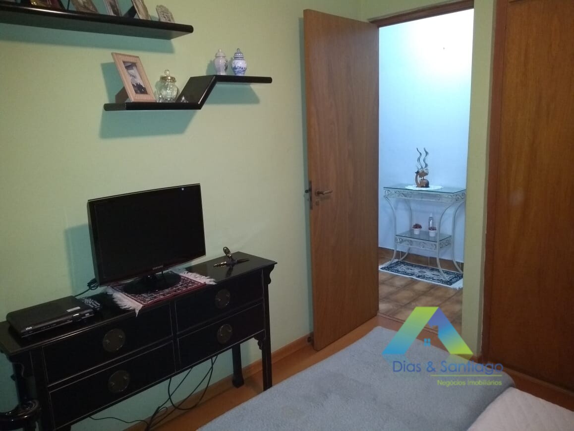 Apartamento à venda com 2 quartos, 60m² - Foto 5