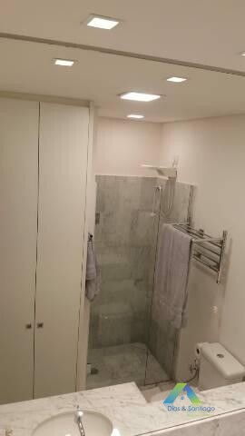 Apartamento à venda com 1 quarto, 34m² - Foto 11