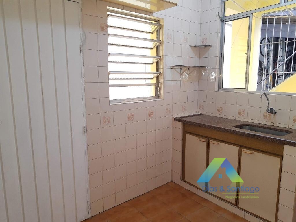 Casa à venda com 3 quartos, 300m² - Foto 13