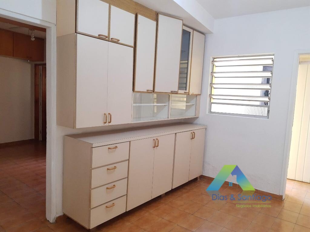 Casa à venda com 3 quartos, 300m² - Foto 10