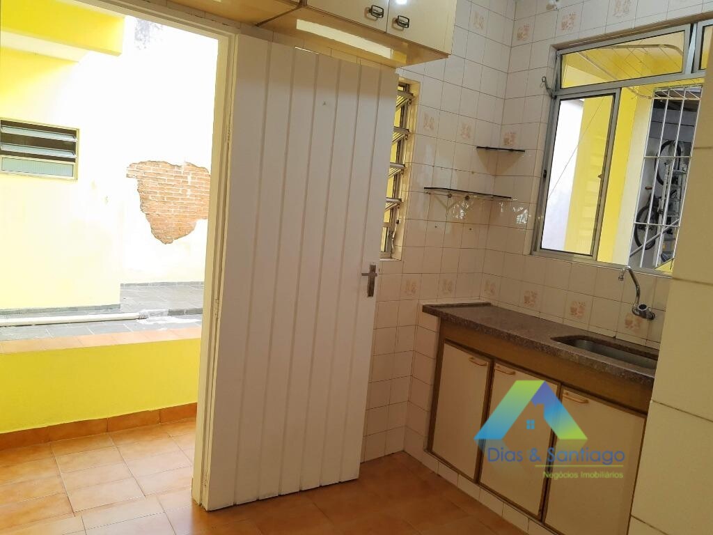 Casa à venda com 3 quartos, 300m² - Foto 14