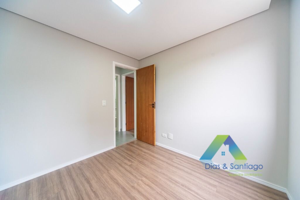 Apartamento à venda com 2 quartos, 60m² - Foto 9