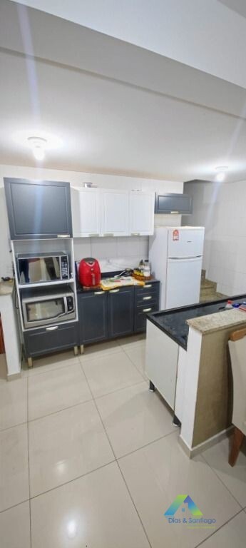 Apartamento à venda com 2 quartos, 110m² - Foto 2