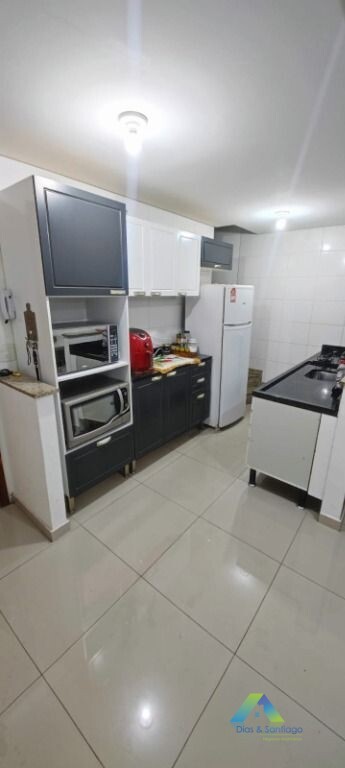 Apartamento à venda com 2 quartos, 110m² - Foto 3