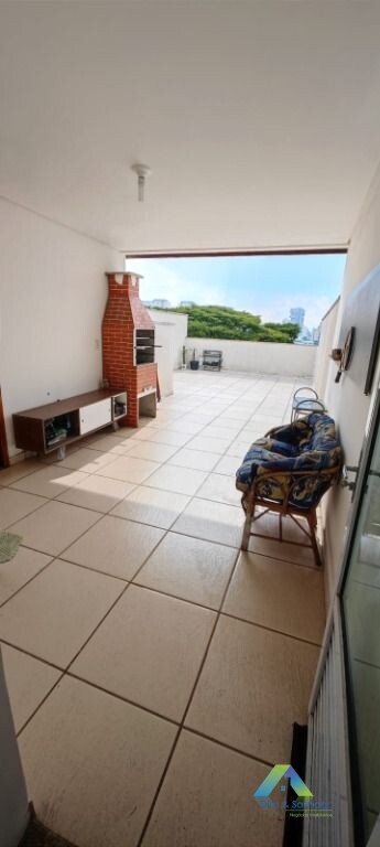 Apartamento à venda com 2 quartos, 110m² - Foto 21