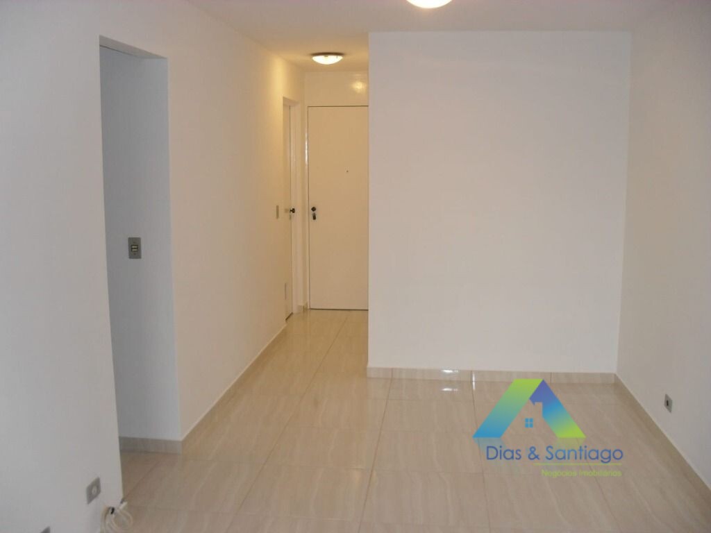 Apartamento à venda com 2 quartos, 56m² - Foto 4