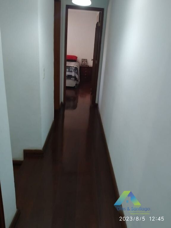 Sobrado à venda com 3 quartos, 200m² - Foto 18