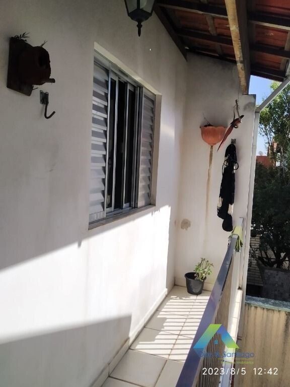 Sobrado à venda com 3 quartos, 200m² - Foto 44