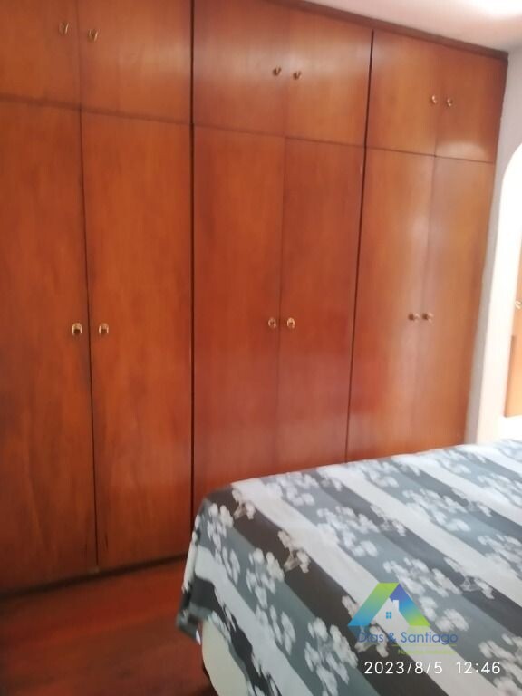 Sobrado à venda com 3 quartos, 200m² - Foto 14