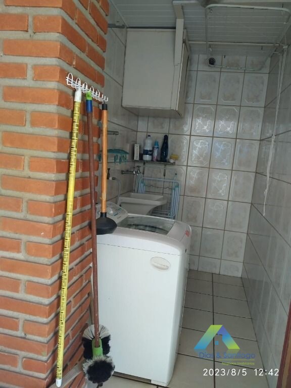 Sobrado à venda com 3 quartos, 200m² - Foto 45