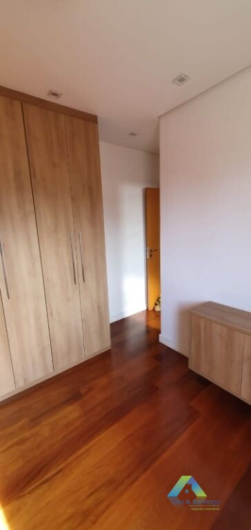 Apartamento à venda com 2 quartos, 80m² - Foto 13