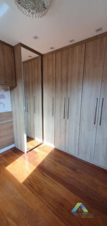 Apartamento à venda com 2 quartos, 80m² - Foto 17