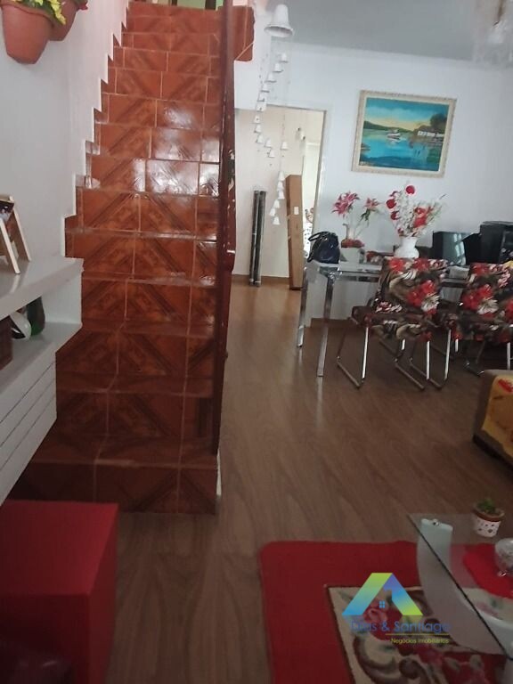 Sobrado à venda com 4 quartos, 160m² - Foto 6