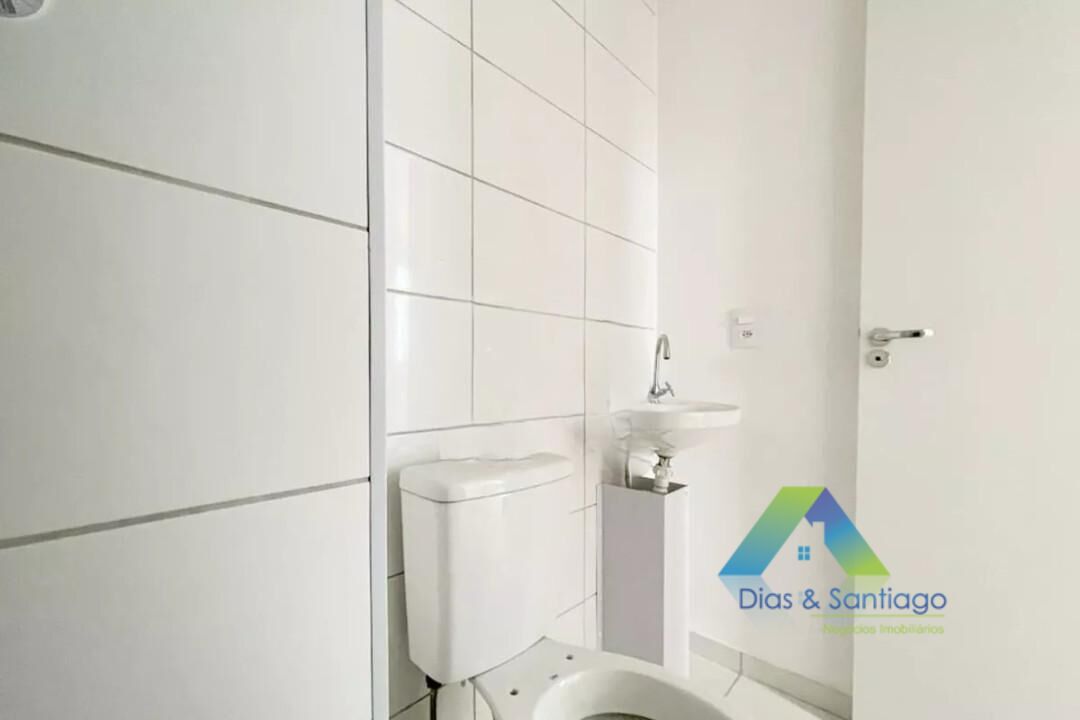 Apartamento à venda com 2 quartos, 40m² - Foto 21