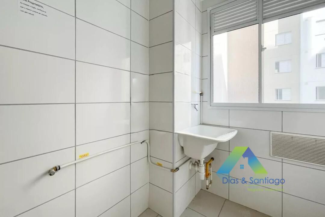 Apartamento à venda com 2 quartos, 40m² - Foto 20