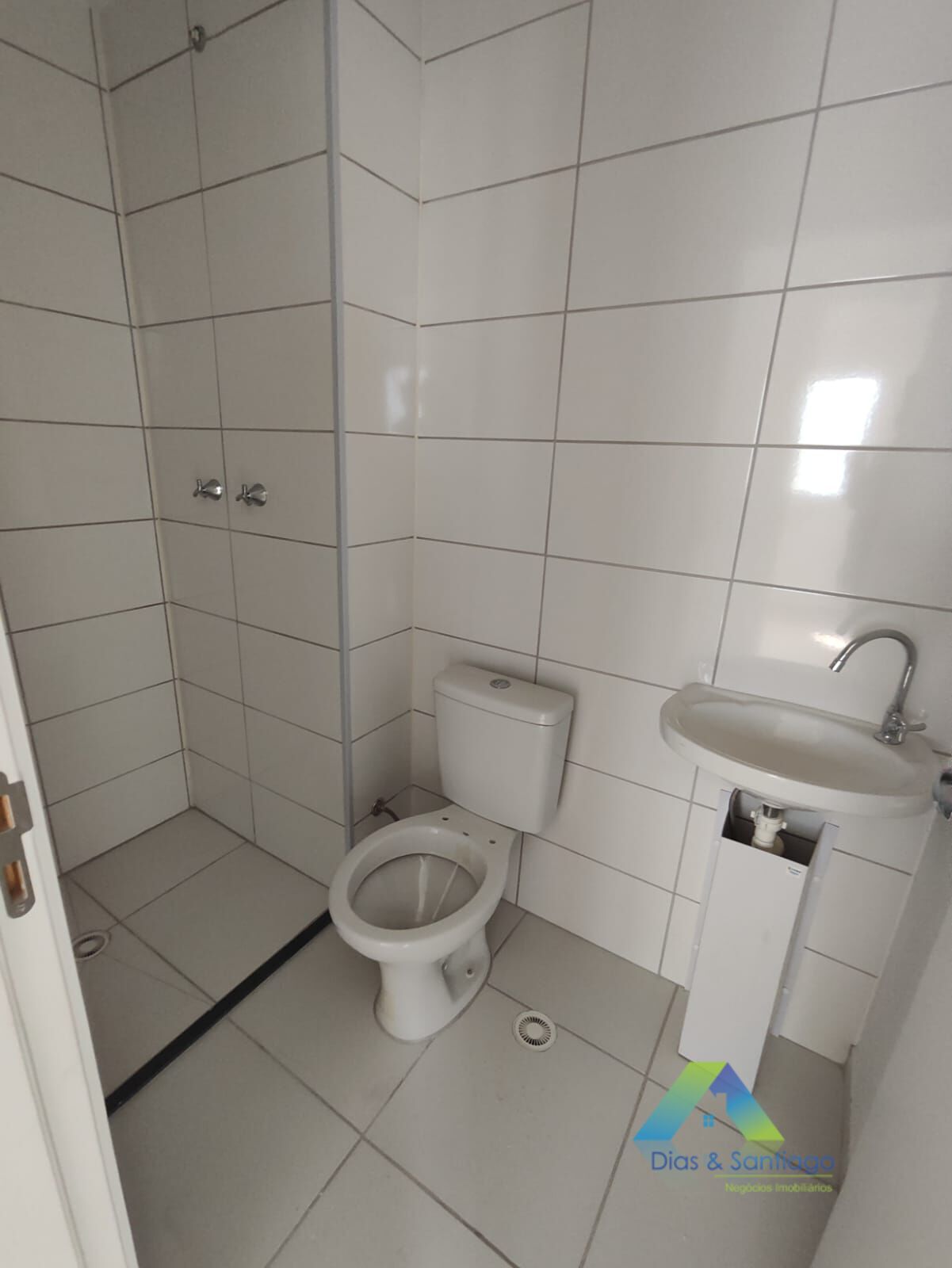 Apartamento à venda com 2 quartos, 40m² - Foto 16