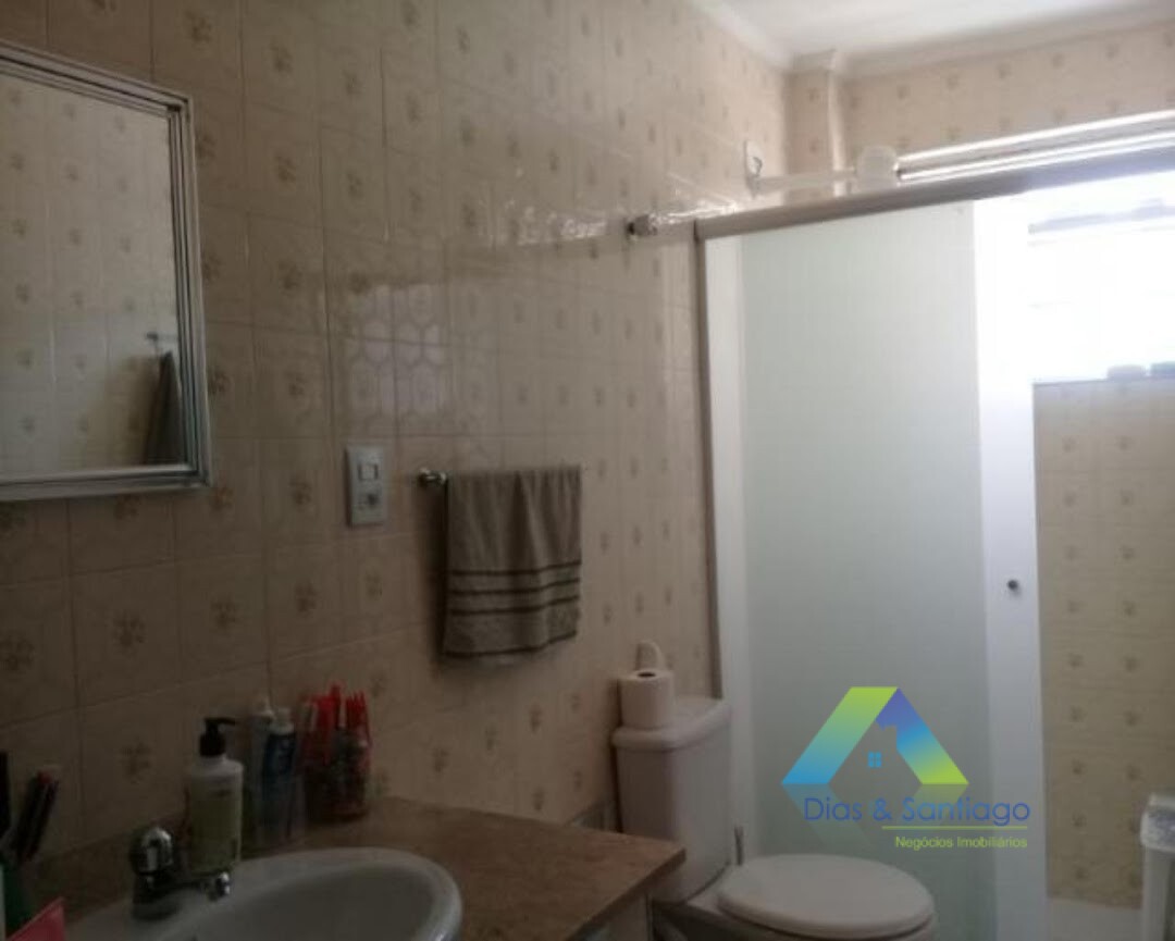 Apartamento à venda com 2 quartos, 70m² - Foto 13