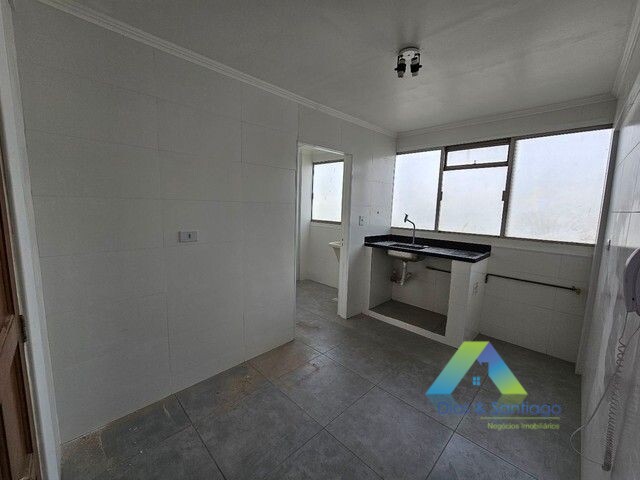 Apartamento à venda com 2 quartos, 57m² - Foto 2