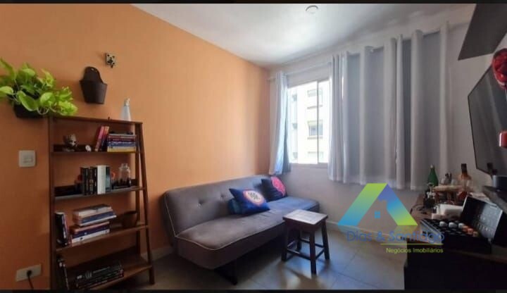 Apartamento à venda com 1 quarto, 42m² - Foto 2