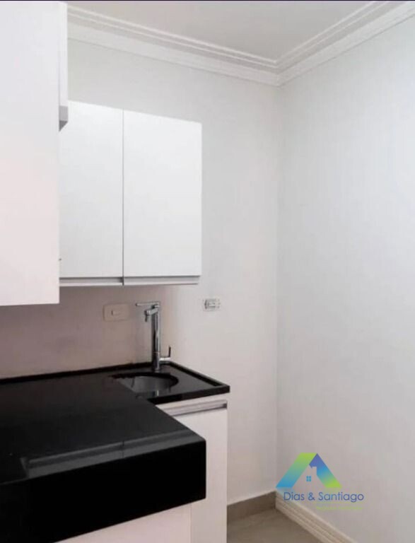 Apartamento à venda com 1 quarto, 42m² - Foto 8