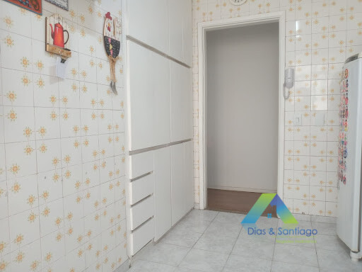 Apartamento à venda com 2 quartos, 81m² - Foto 3