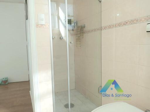 Apartamento à venda com 2 quartos, 81m² - Foto 2