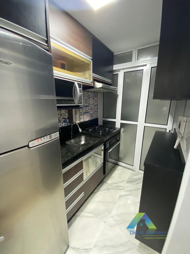 Apartamento à venda com 2 quartos, 39m² - Foto 2