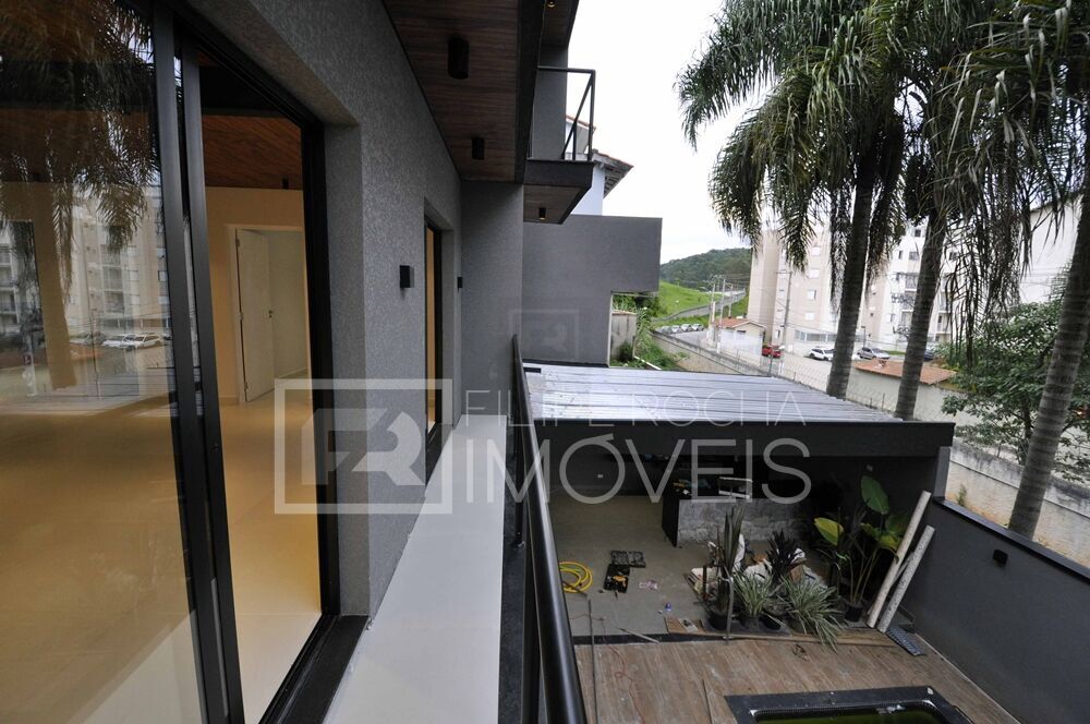 Casa, 3 quartos, 250 m² - Foto 12